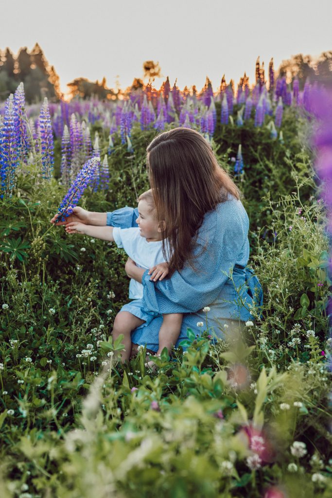Mother and child enjoying quality time at a highly recommended home-based childcare in Auckland.